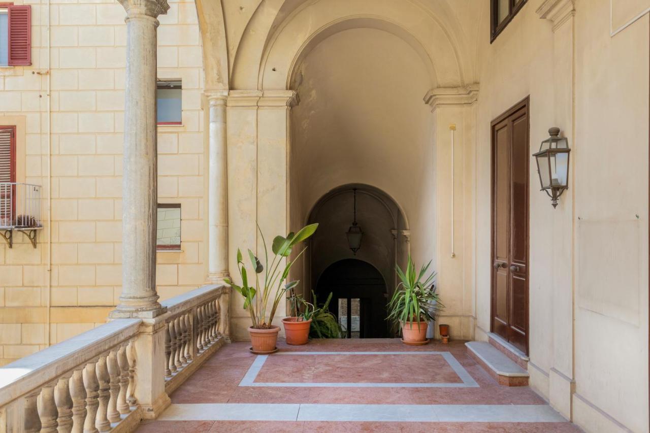 Palazzo Ventimiglia Lodge & Suites パレルモ エクステリア 写真